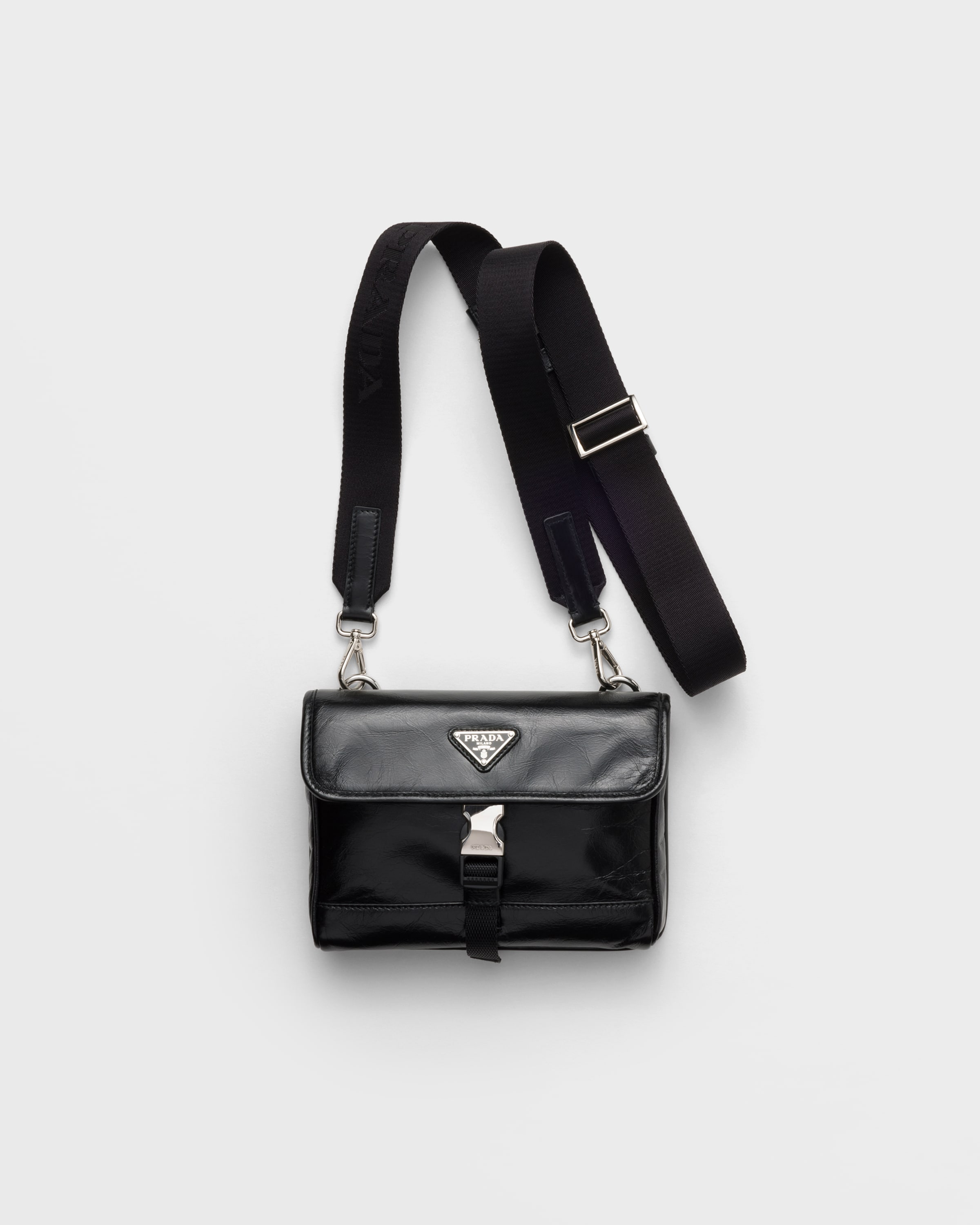 

Кожаный чехол для смартфона Prada, черный