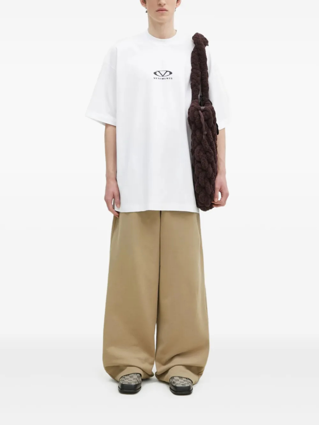 

Спортивные брюки VETEMENTS из хлопковой смеси, нейтральный