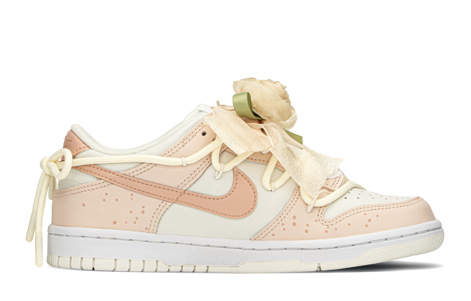 

Кроссовки Nike Dunk Skateboard Shoes Women's Low-Top Pink