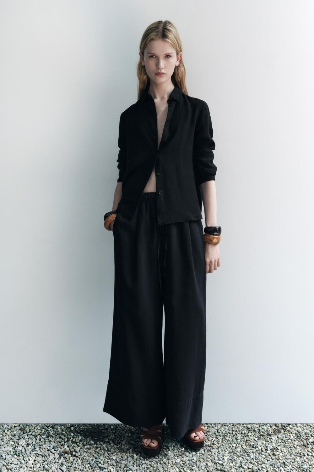 

Рубашка из 100% льна ZARA, черный