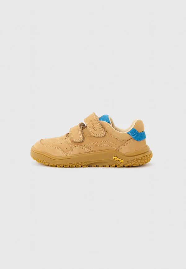 Унисекс кроссовки barefoot Primigi, Cognac