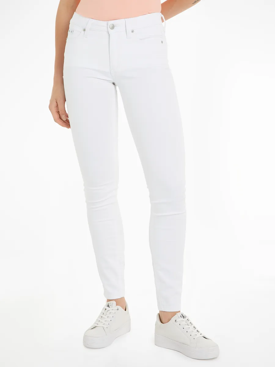 

Джинсы скинни Calvin Klein Jeans MID RISE SKINNY классической формы с 5 карманами, джинсовый