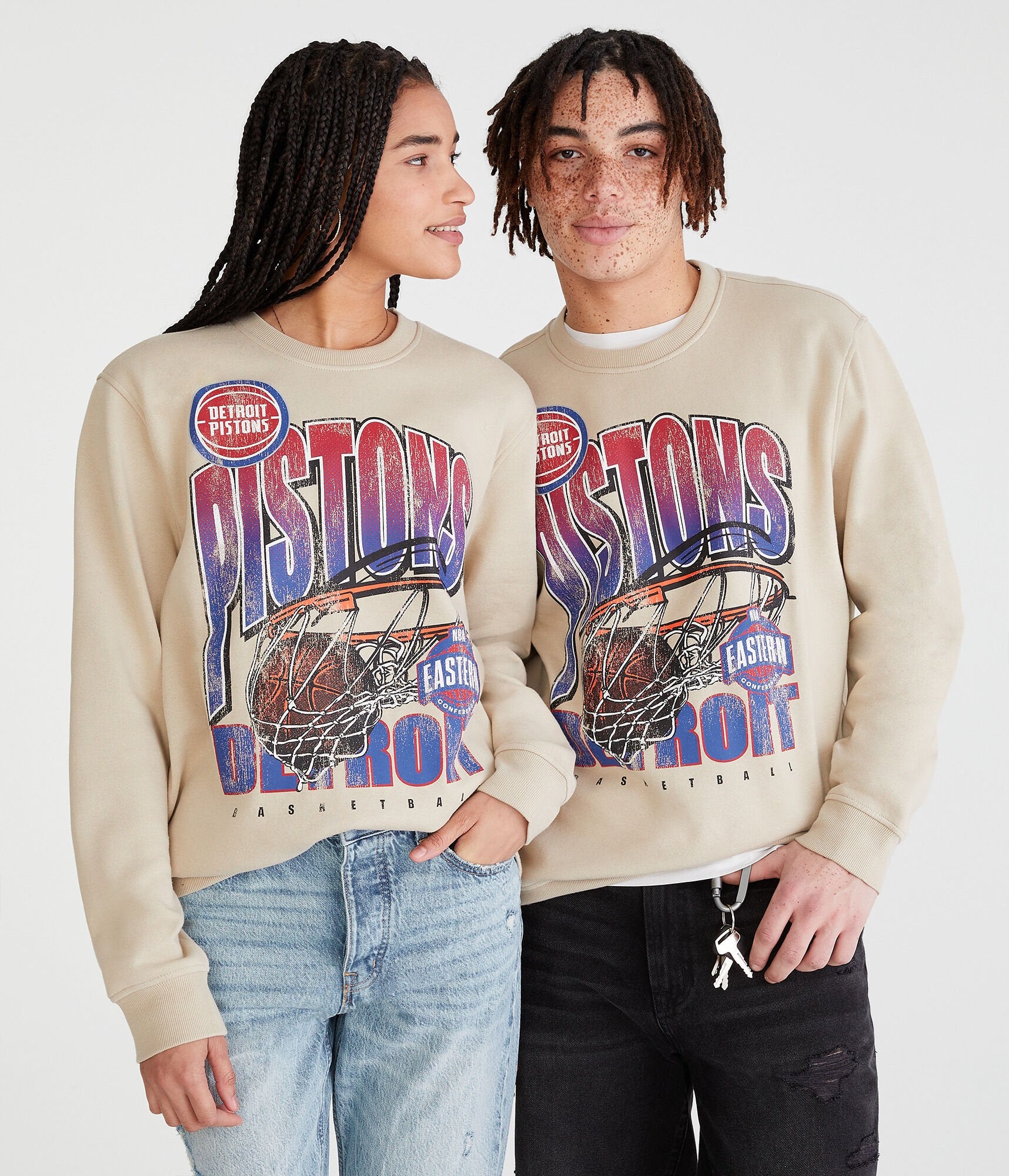

Aeropostale Detroit Pistons Crew Толстовка, бежевый