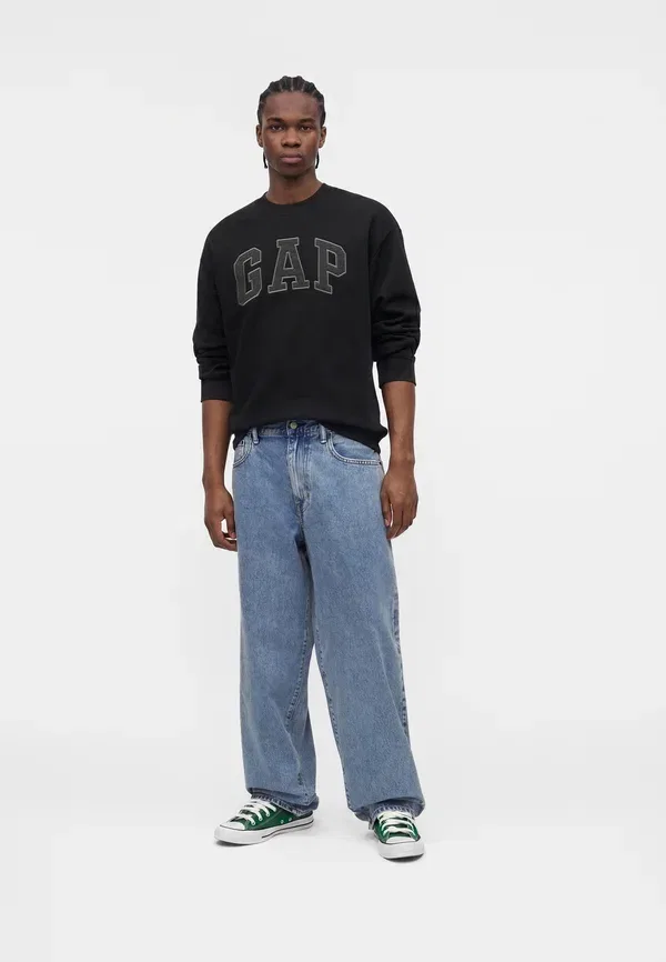 Свитшот Heritage logo crew solid, Gap, черный — фото 2