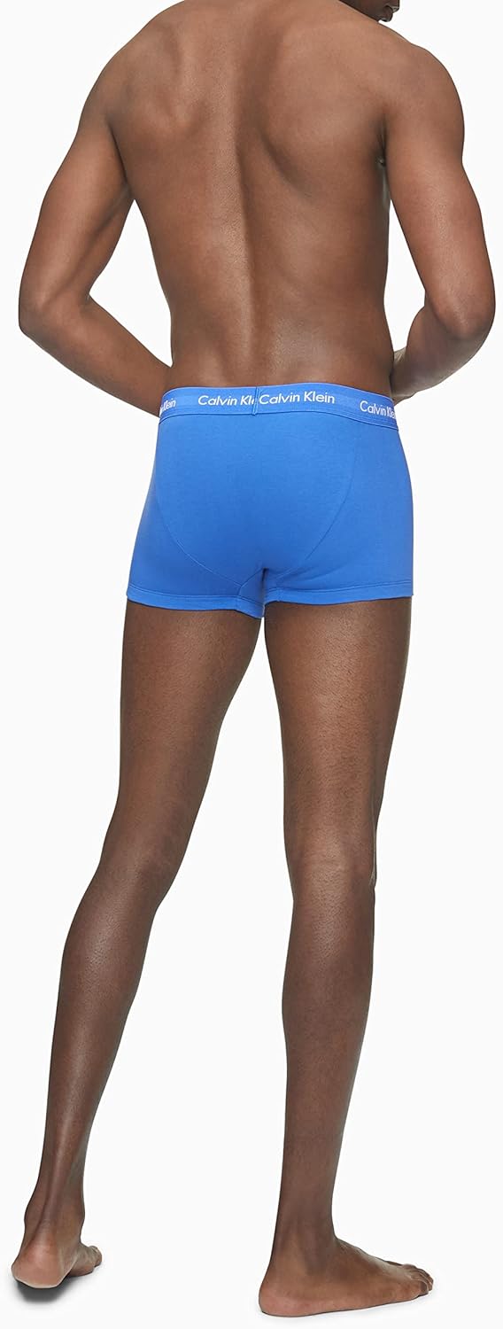 Комплект из 3 мужских трусов-боксеров Calvin Klein из хлопка и эластичной ткани с низкой посадкой, 1 Black, 1 Blue Shadow, 1 Cobalt Water — фото 3