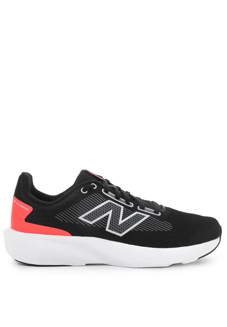Кроссовки мужские спортивные, модель 413 New Balance, черный