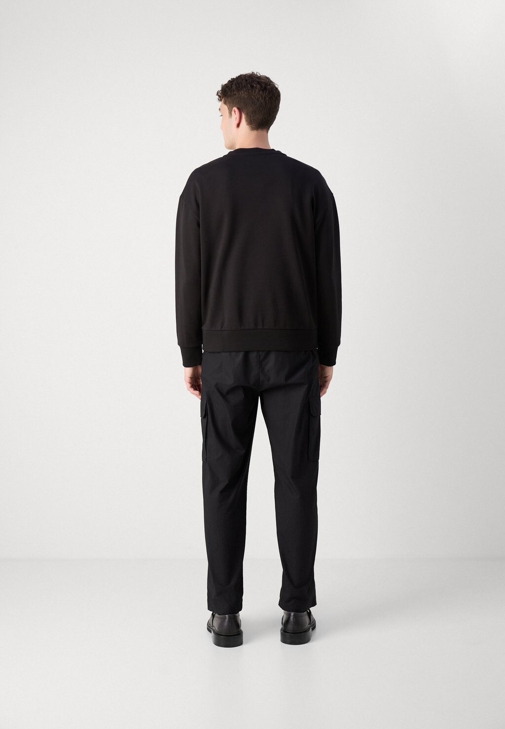 

Толстовка с капюшоном NECK LOGO Calvin Klein, черный