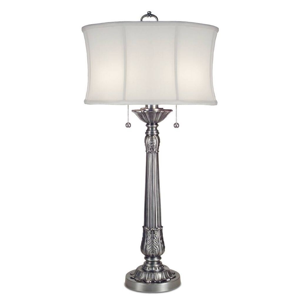 

Президентская лампа с абажуром цвета слоновой кости. Elstead Lighting