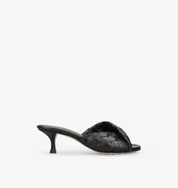 Blink intrecciato кожаные мюли Bottega Veneta, черный