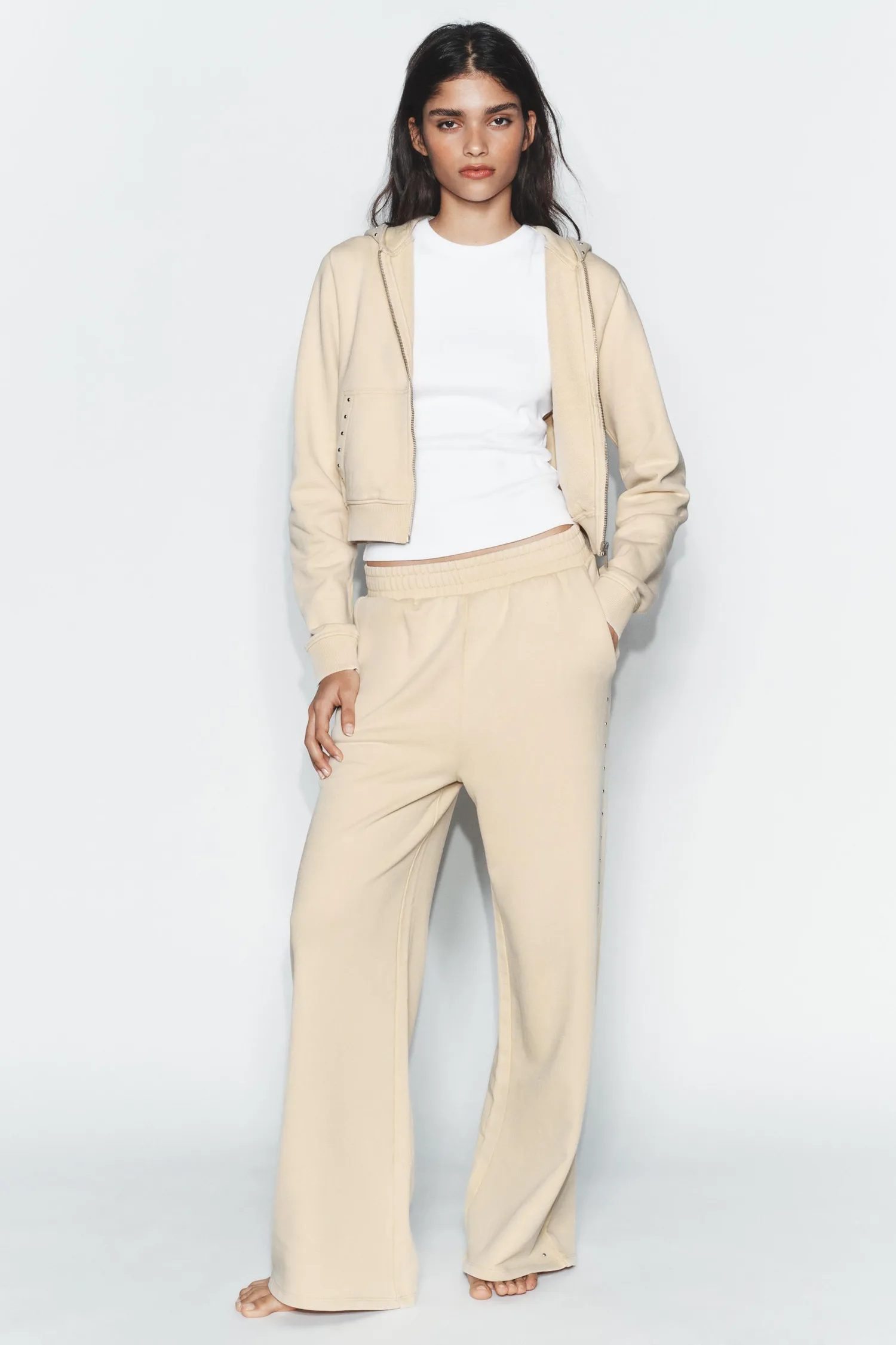 Zara Брюки из флиса с эффектом потертости и заклепками