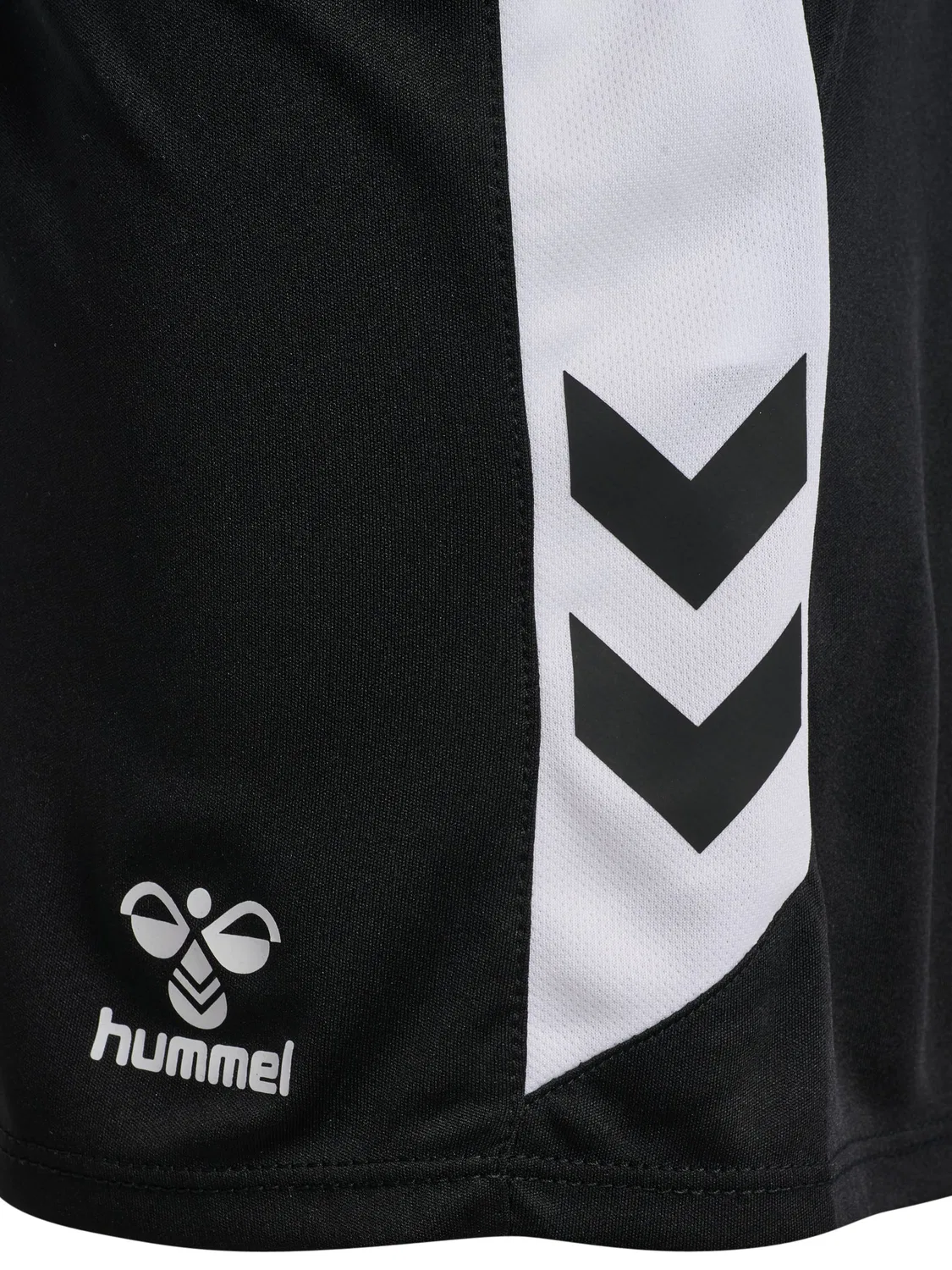 Шорты детские джоггеры Hummel, black/white — фото 3