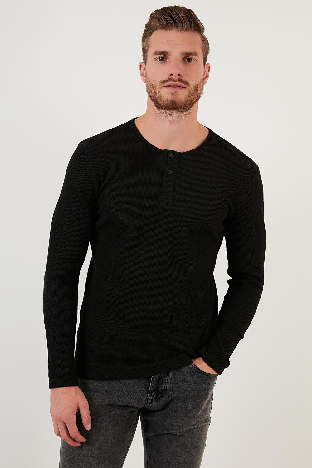 

Хлопковый свитер с круглым вырезом на пуговицах 5905070 Buratti, черный