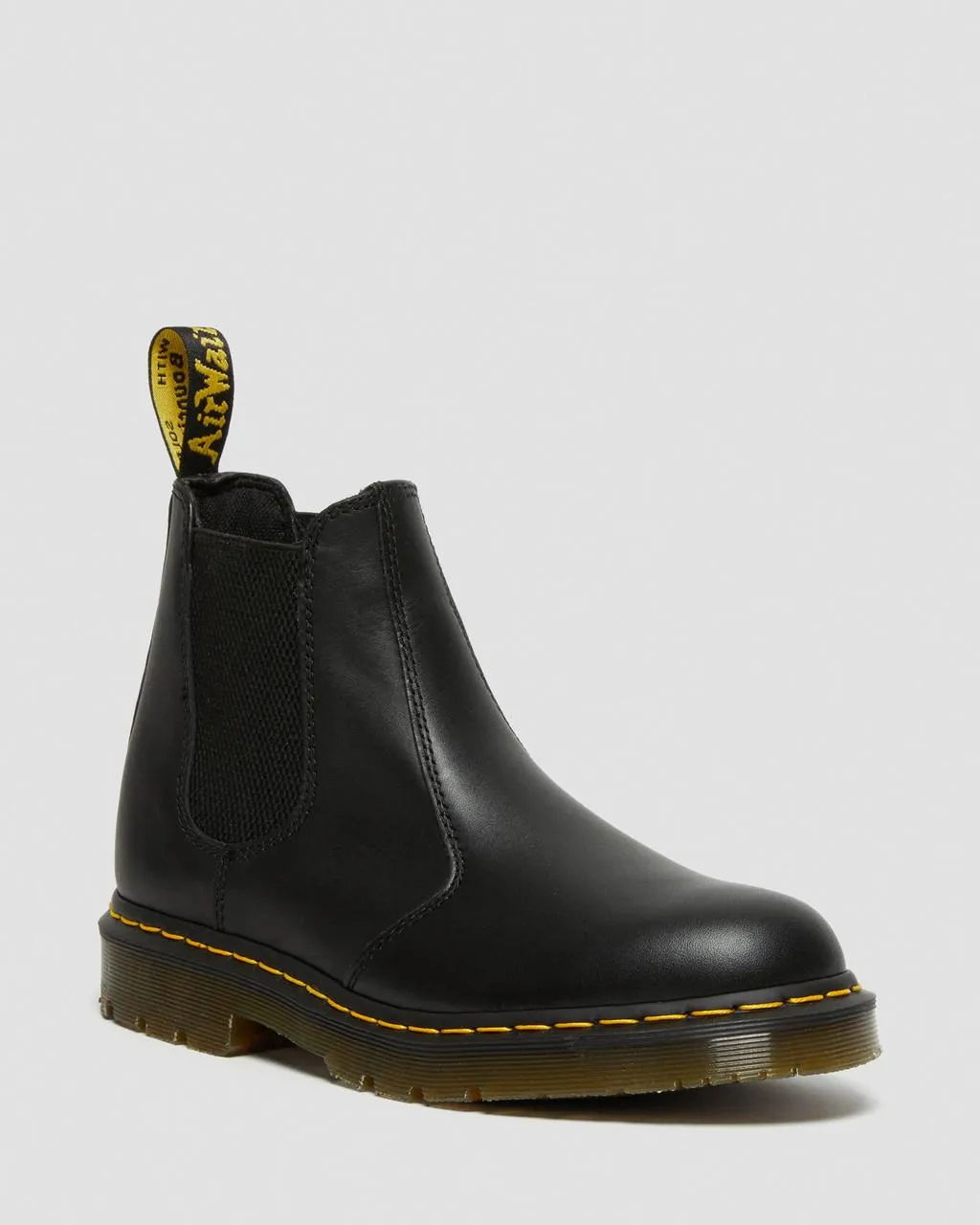 

Ботинки челси из нескользящей кожи Dr. Martens 2976, цвет Black — Industrial Full Grain