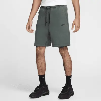 

Шорты Nike Sportswear Tech Fleece, цвет Vintage Green/Black