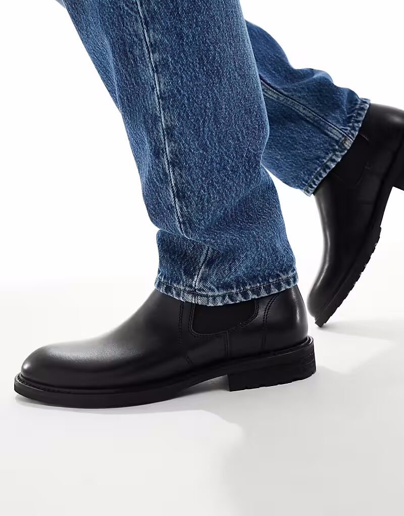 Черные ботинки Schuh