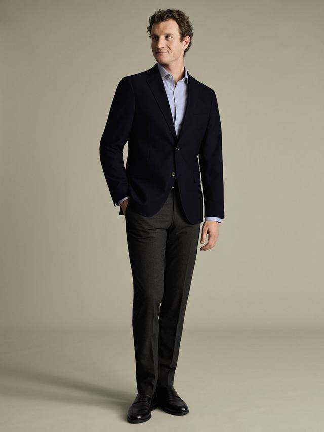 

Приталенный пиджак из шерстяной смеси Charles Tyrwhitt, Navy