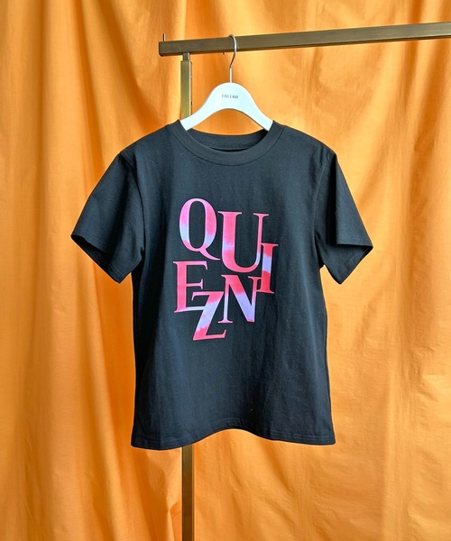 

Футболка с принтом LHELBIE, черная