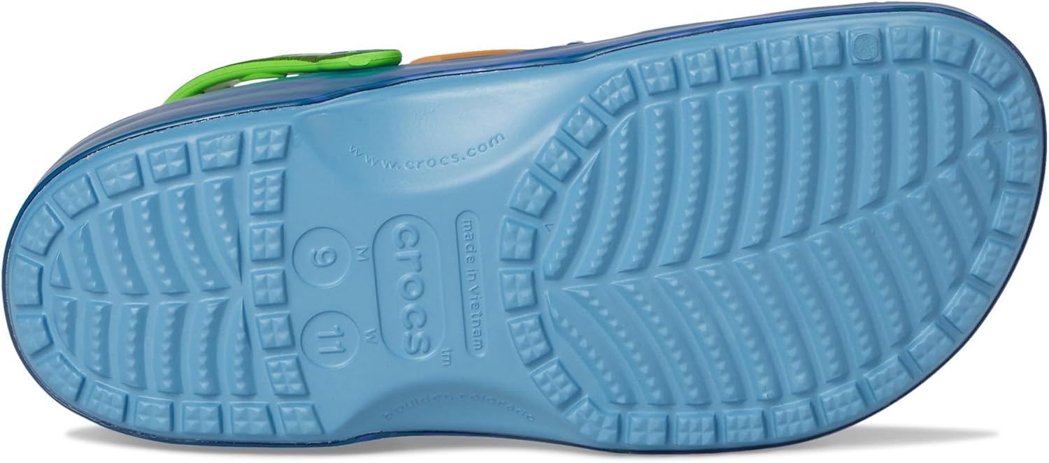 Кроксы унисекс для взрослых Disney Moana Classic, обувь для женщин и мужчин Crocs, 8 Women/6 Men Maui — фото 3