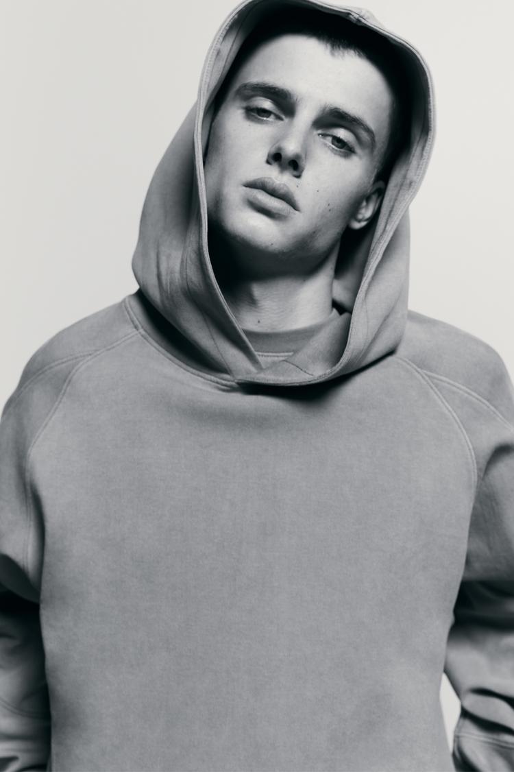 

Толстовка с капюшоном из стираного интерлока Pull And Bear, зеленый