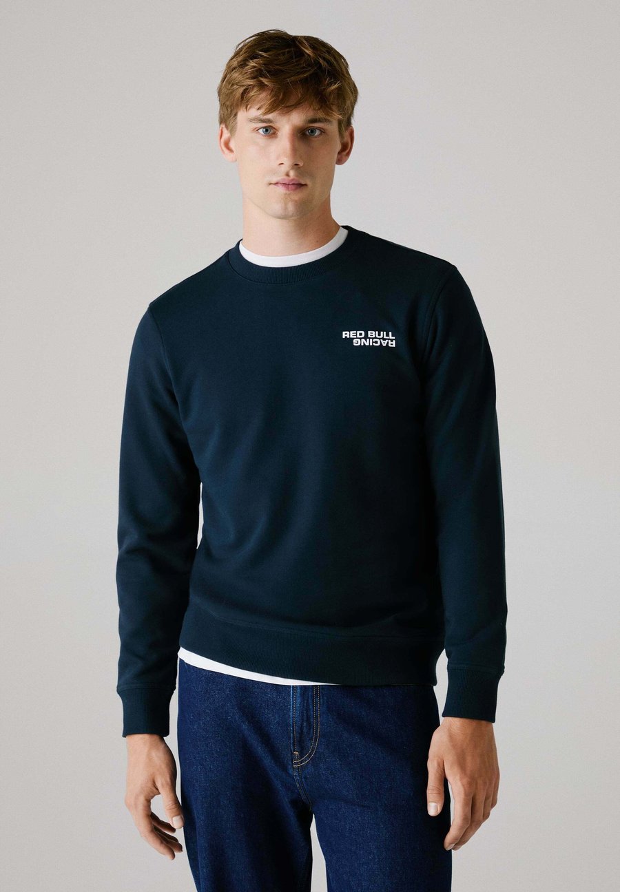 

Толстовка Red Bull Racing x Pepe Jeans REFLECT LOGO CREW, Dark Blue/Dark Blue