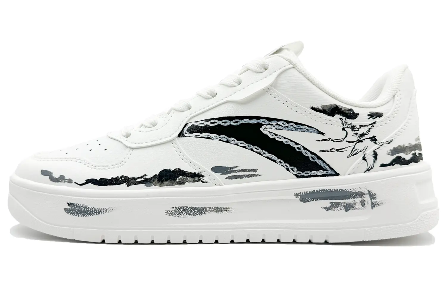 

Антискользящие амортизирующие низкие скейтерские кроссовки Anta Men's Black White