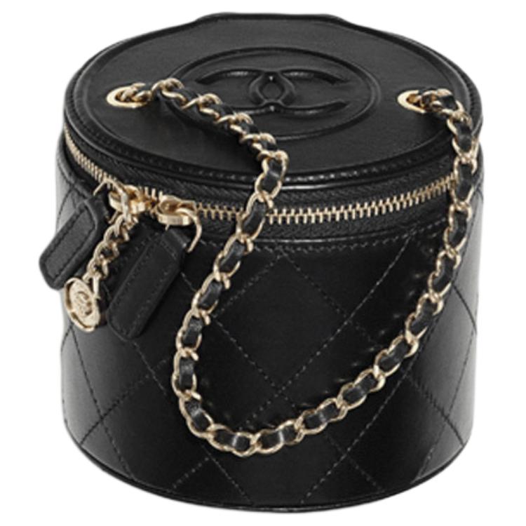 

CHANEL Барашковая сумка цилиндр