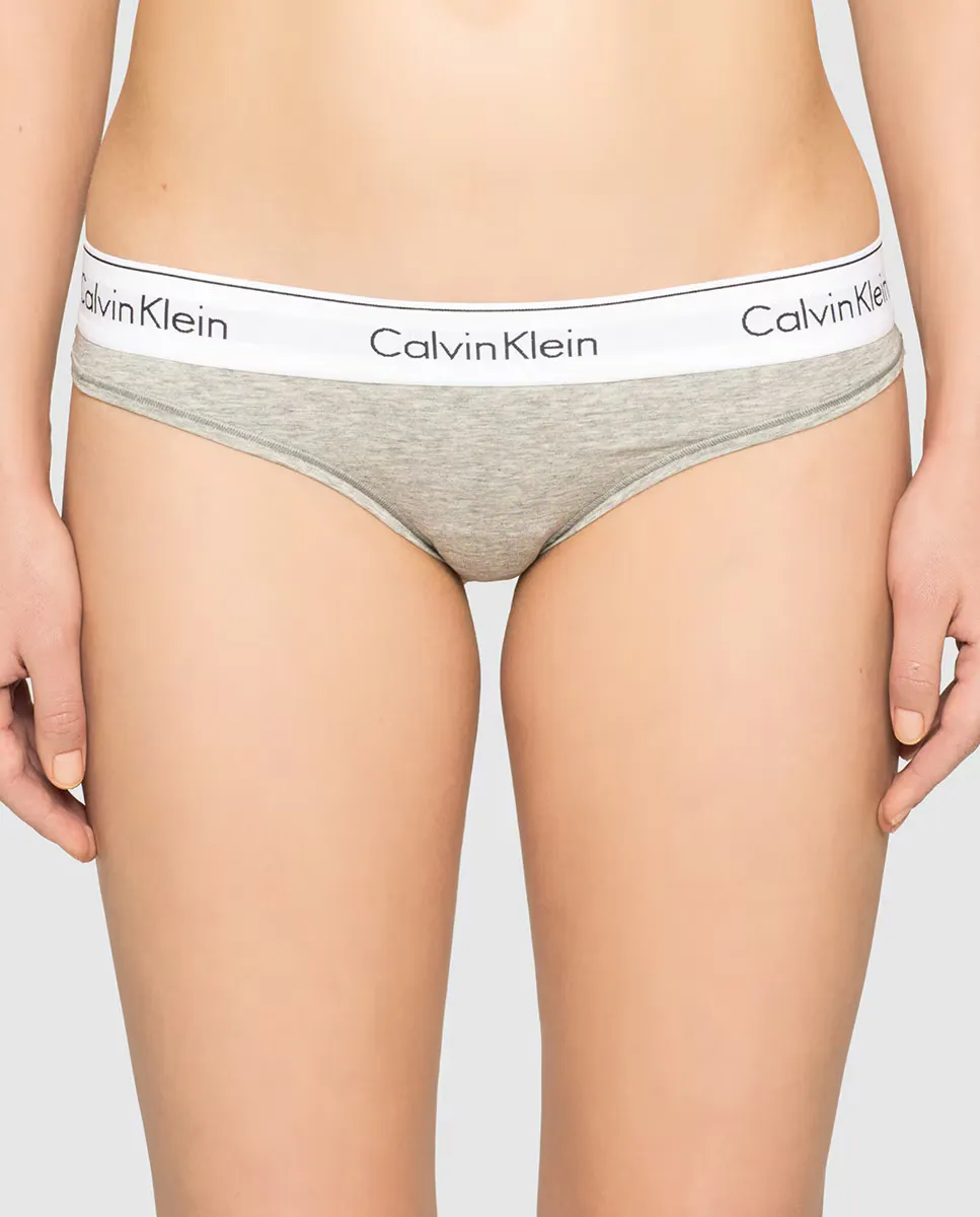

Женские хлопковые стринги Calvin Klein на резинке, серый