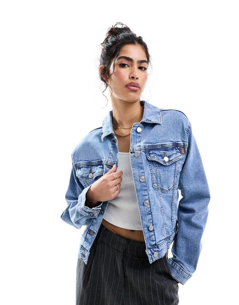

Синяя джинсовая куртка в стиле вестерн ASOS DESIGN