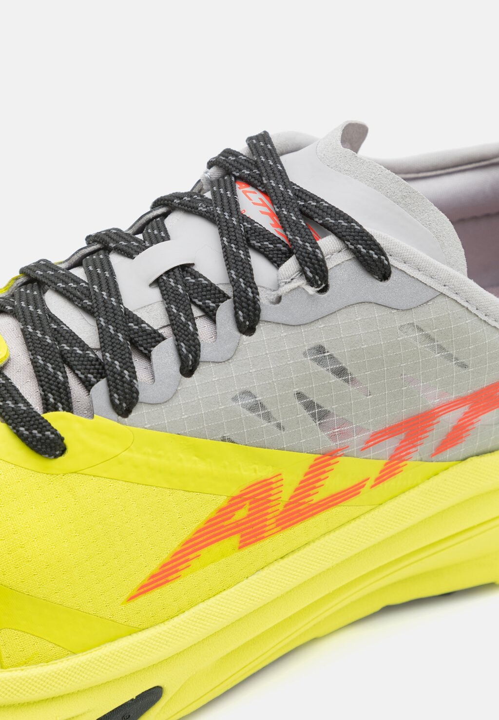 

Кроссовки для бега MONT BLANC CARBON Altra, серый