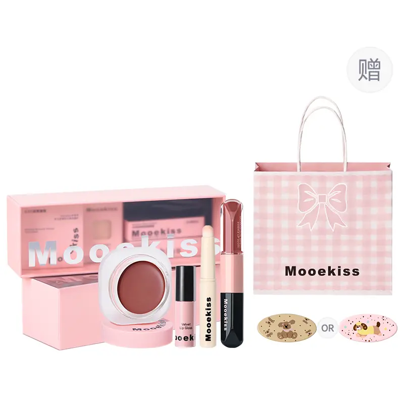 

Набор для макияжа steadfast love подарочная коробка выравнивающий тон кожи легко наносится блеск для губ натуральный комплект из 5 предметов Mooekiss