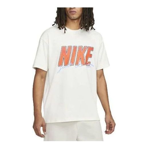 

Футболка Nike NRG Dunk Tee DO6368-133