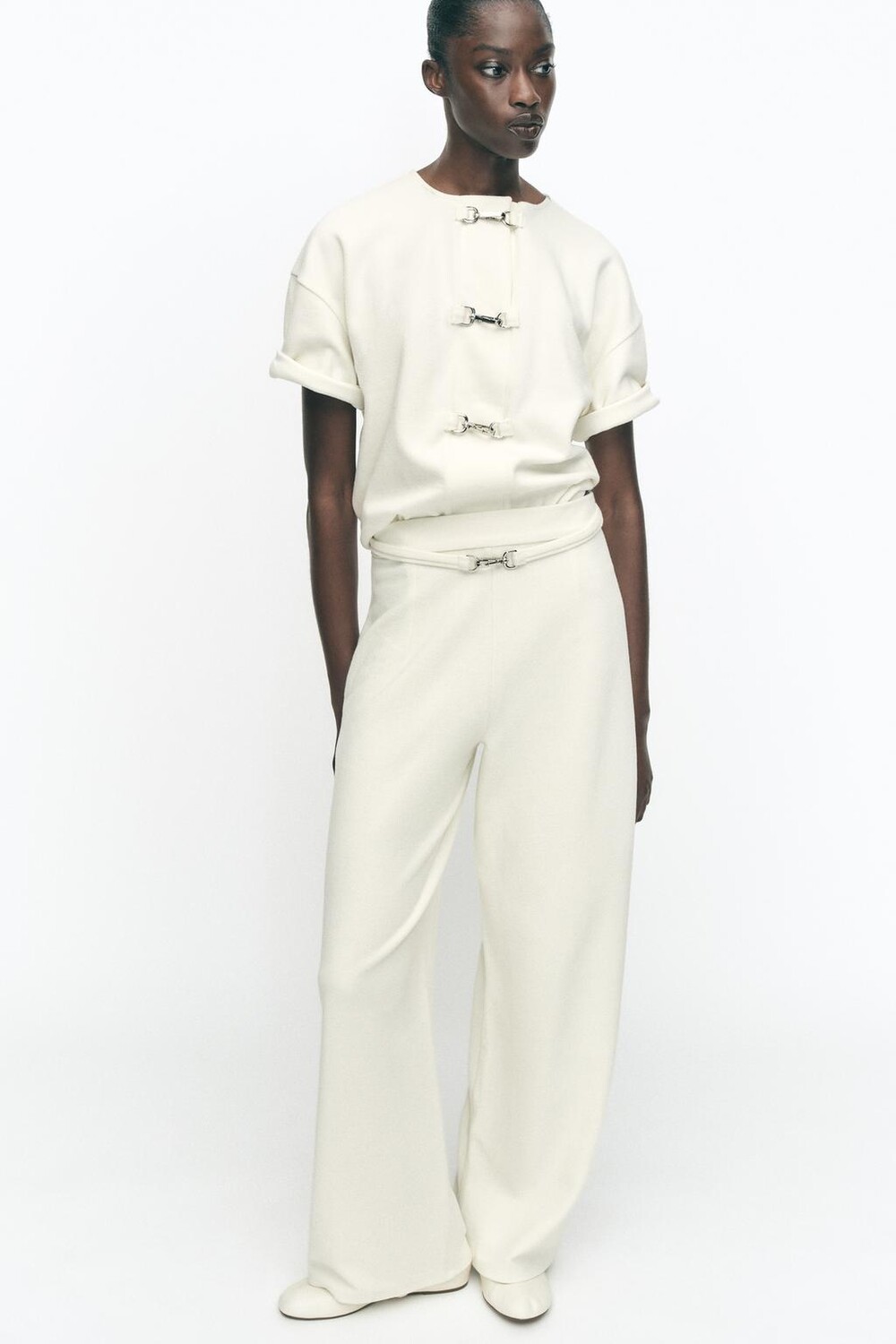 

Широкие брюки с пряжкой ZARA, экрю