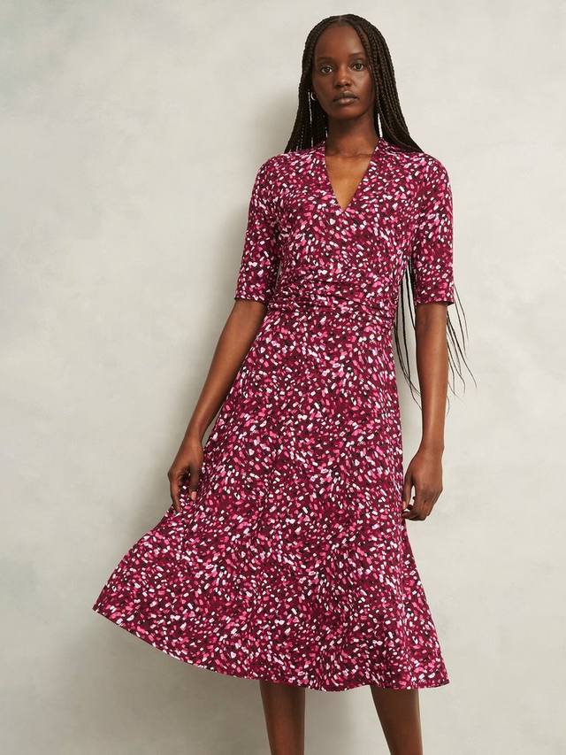 

Jaci Petite платье миди с V-образным вырезом и расклешенным силуэтом в горошек Hobbs