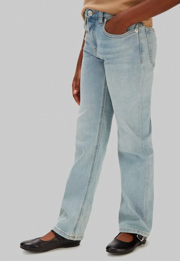 Прямые джинсы-сигареты Calvin Klein Jeans, Andrew Wash — фото 2