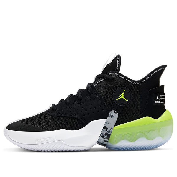 

Кроссовки реагируют на возвышение pf Air Jordan, черный