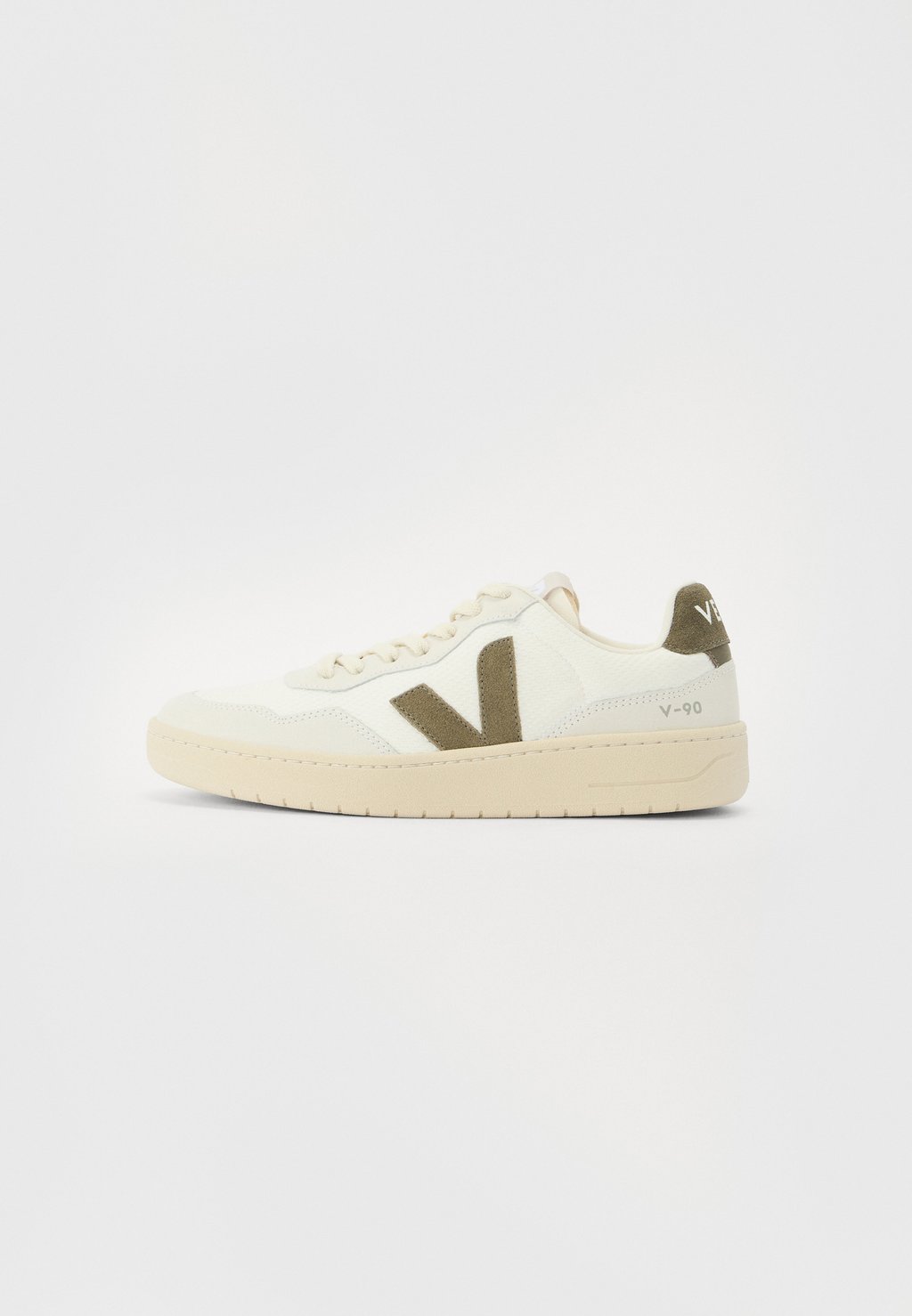 

Кроссовки Veja, белый