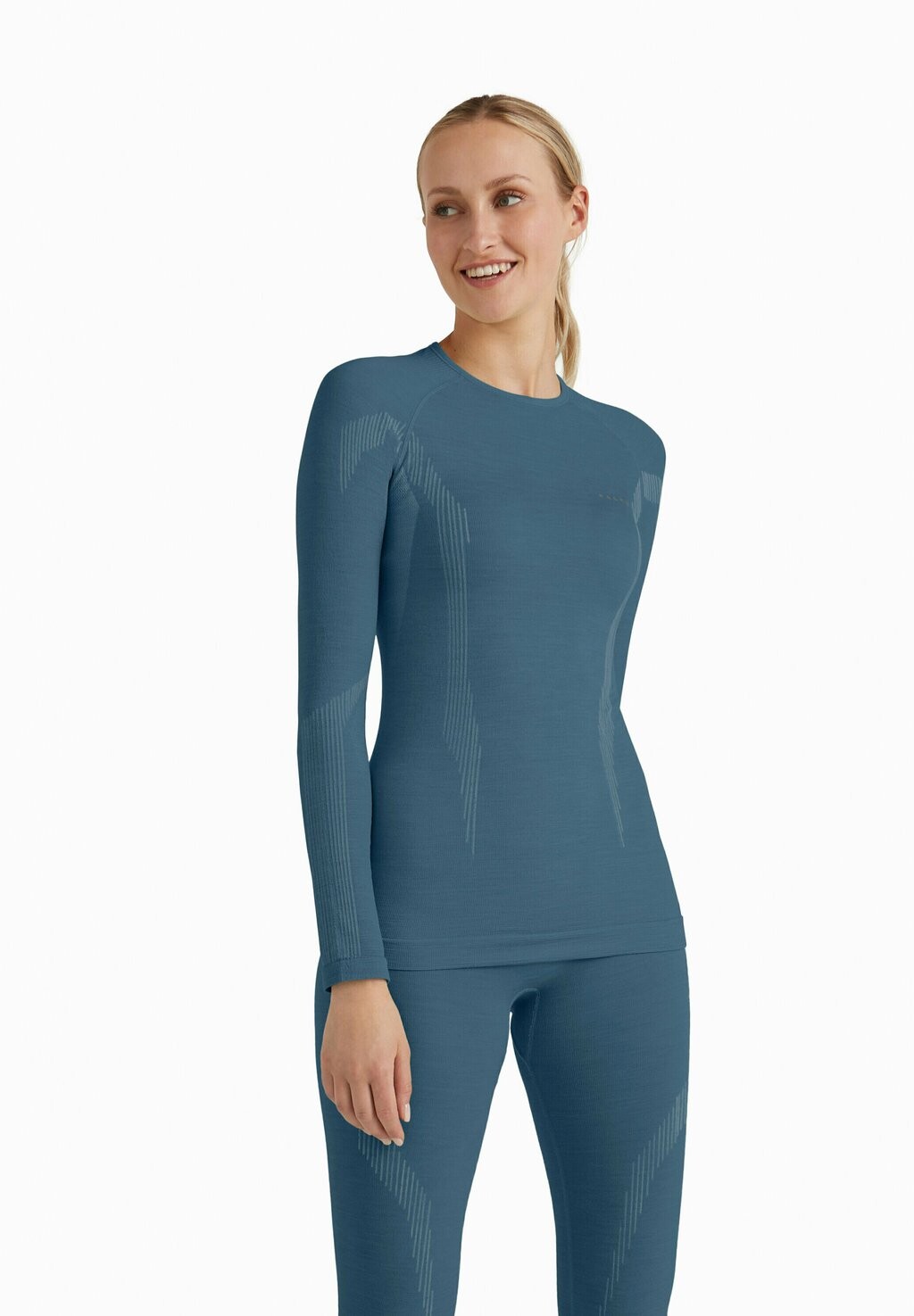 

Топ с длинными рукавами WOOL-TECH FUNCTIONAL UNDERWEAR FOR COLD TO VERY COLD CONDITIONS FALKE, цвет capitain
