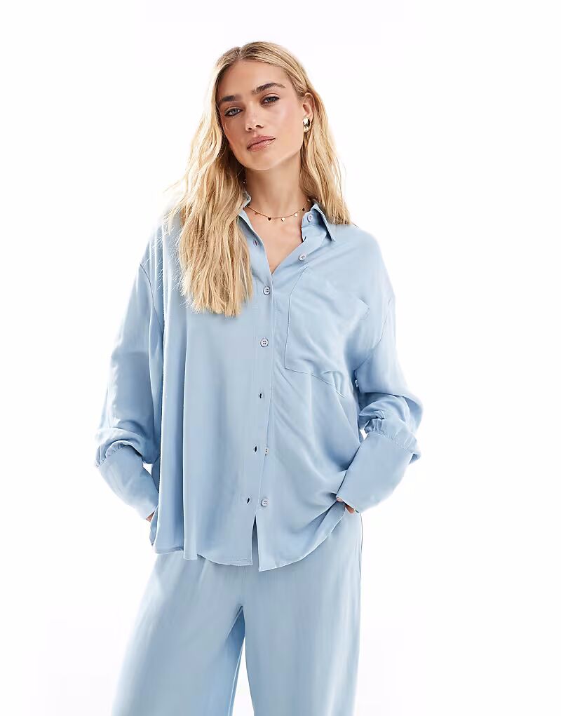 

Рубашка свободного кроя из льняной смеси ASOS DESIGN синего цвета