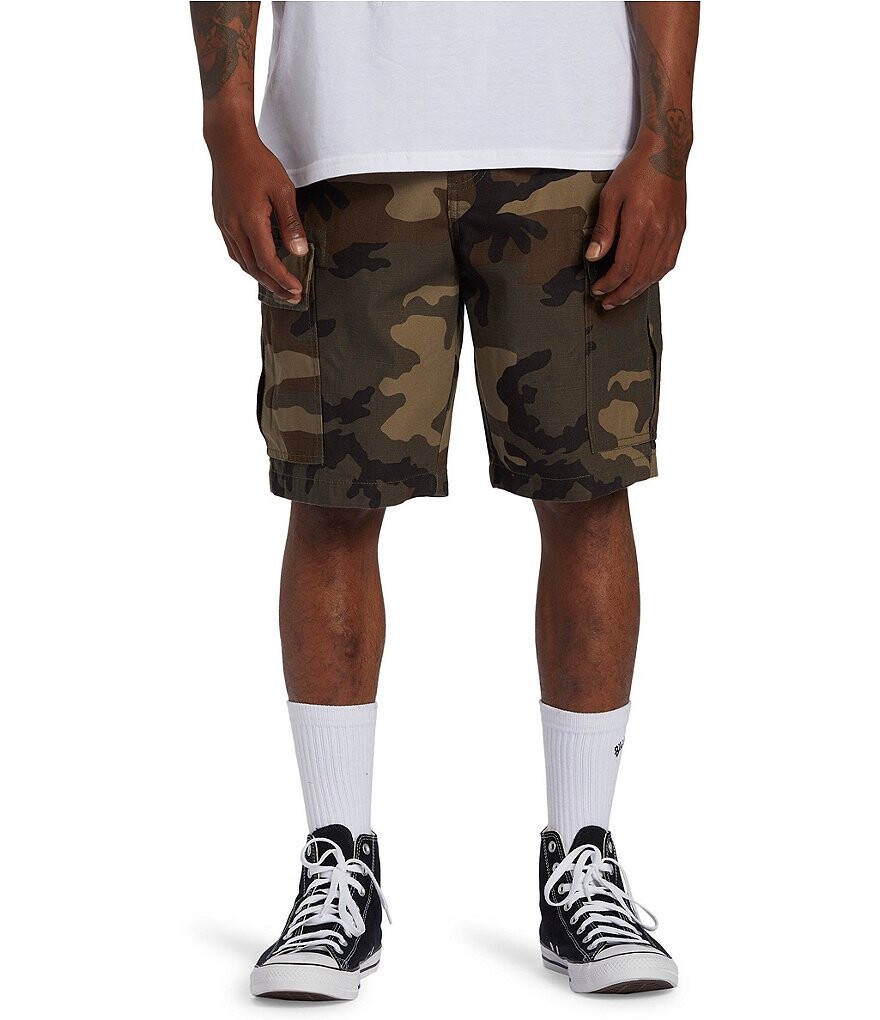 

Billabong Combat Camouflage 9,5Шорты-карго по внутреннему шву, зеленый