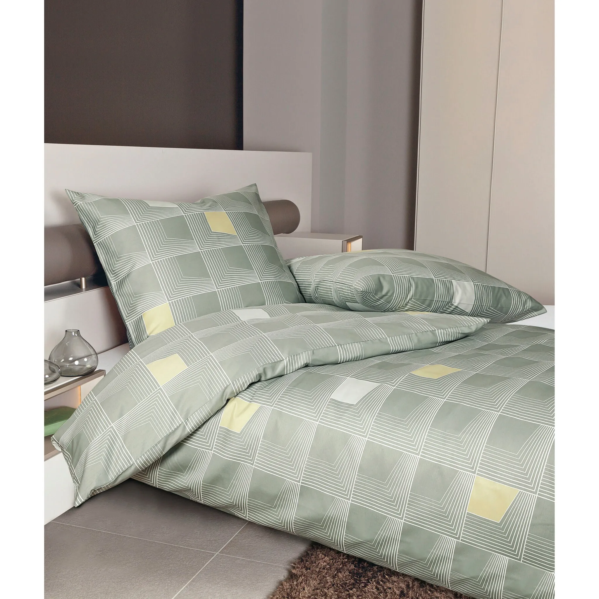 

Постельное белье «Жанин» J. Д. 87076» Janine, цвет salbeigrün/limone