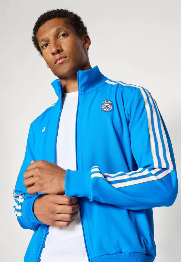 Спортивная куртка real madrid icon club wear Adidas Originals, Bluebird/White — фото 4