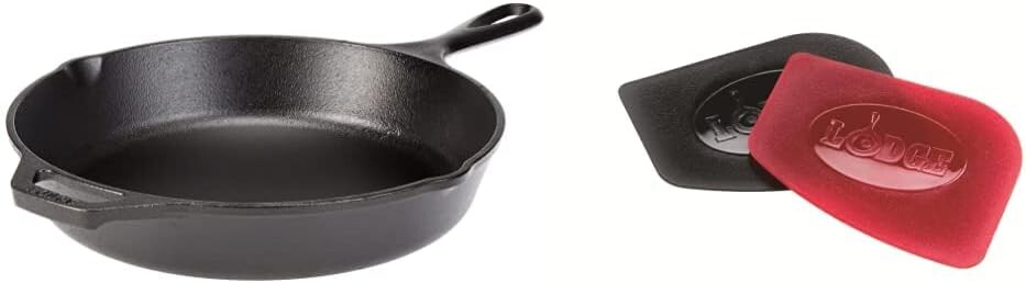

Чугунная сковорода Lodge с держателем ручки и скребками, 10,25 дюйма, Black