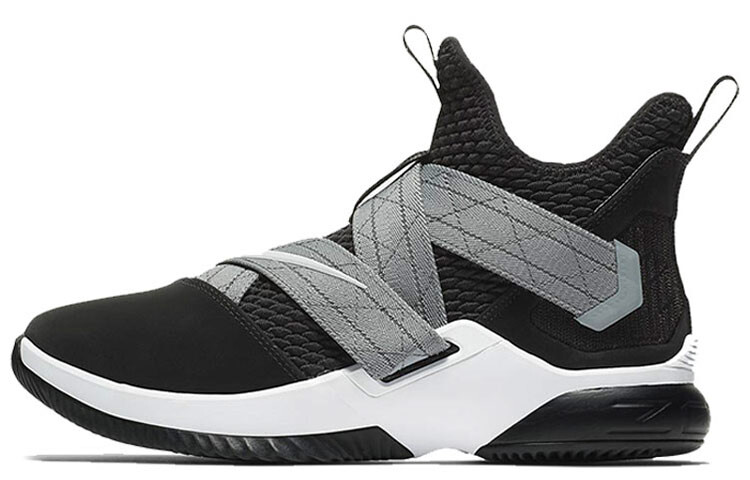 

Мужские баскетбольные кроссовки Nike Zoom Soldier 12