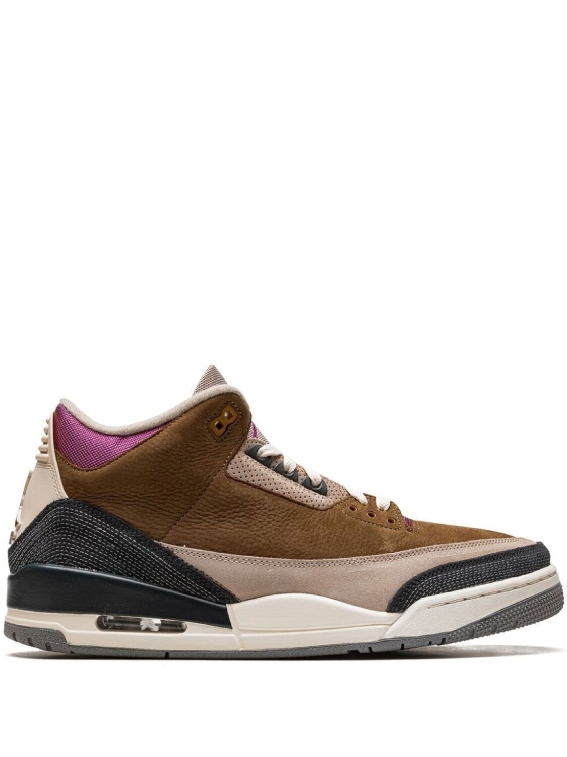 

Jordan кроссовки Air Jordan 3 Retro Winterized - Archaeo Brown, коричневый