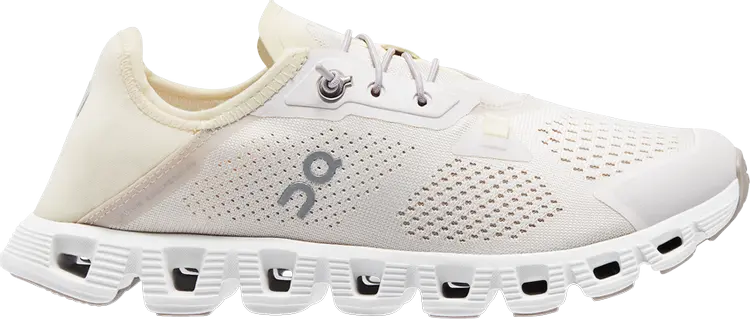 Кроссовки Wmns Cloud 5 Coast 'Sand Ray', кремовый
