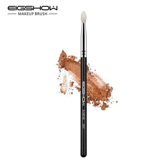 Кисть для растушевки и растушевки теней. Eigshow Beauty E847
