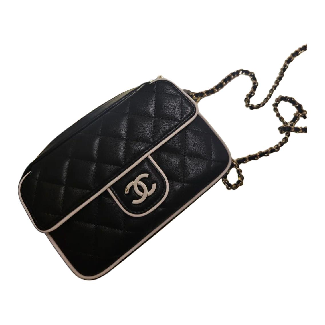 CHANEL Кроссбоди из овчины маленький черный женский — фото 4