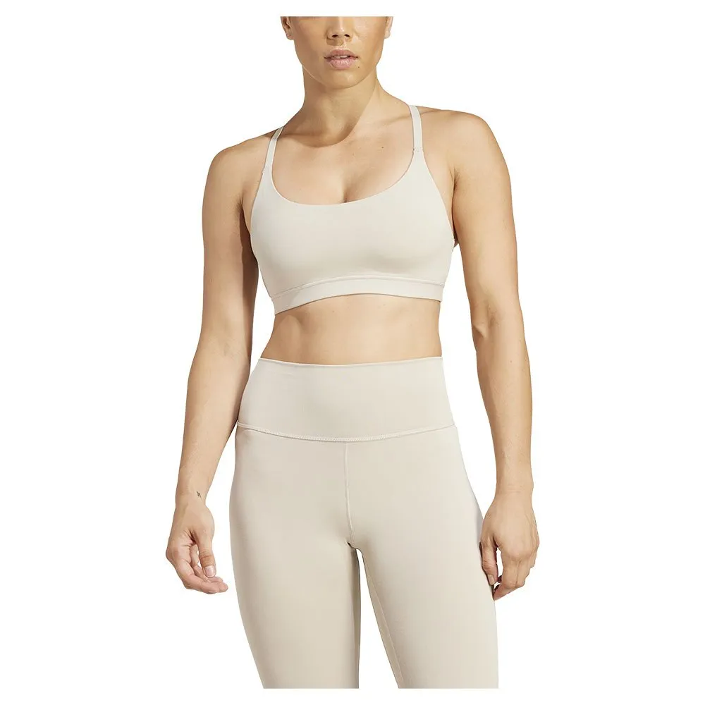 

Спортивный бюстгальтер adidas All Me Low Impact, бежевый