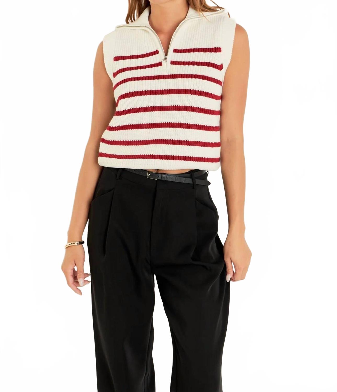 

Полузастегивающийся безрукавный свитер Stripe в бело-красную полоску English Factory