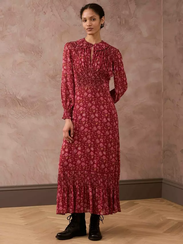 

Платье Brora Block Floral Silk, цвет damson/rose